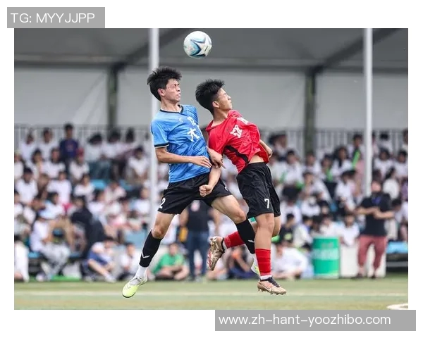 双人踢足球的乐趣与技巧分享让你在球场上尽情挥洒青春活力