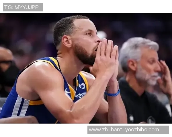 勇士队医澄清库里伤情左腿受伤引发球迷关注